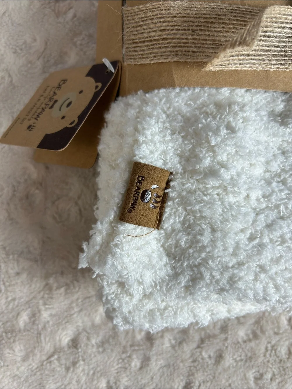 Bearpaw White Baby Blanket & Hat Set Chenille Sweater Knit Soft Cozy Ribbed